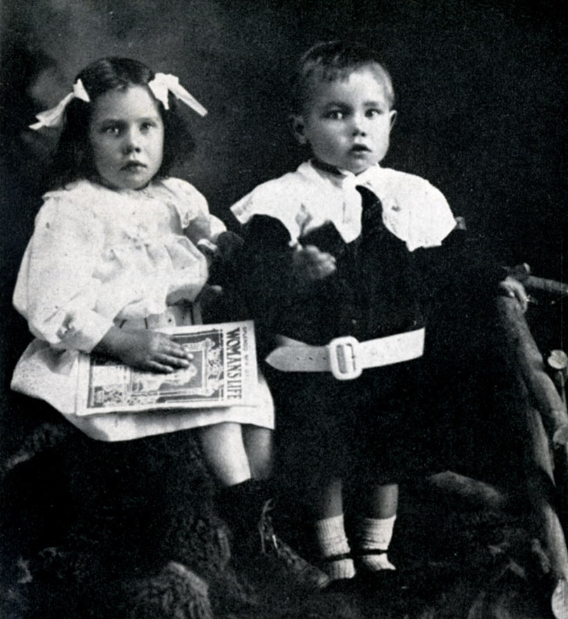 Mona-child-sm.jpg